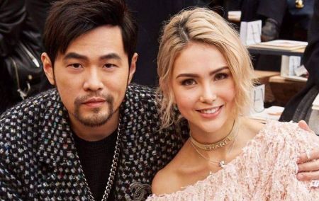Hannah Quinlivan with her husband Jay Chou pose for a picture.